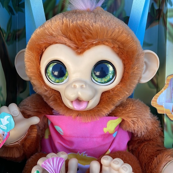 FurReal Piper, My Baby Monkey - Picture 3 of 7